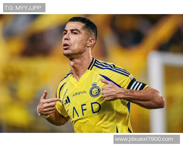 足球巨星舞步大赏 从梅西到C罗的魅力舞动瞬间